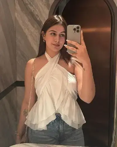 Call Girl Wadwani